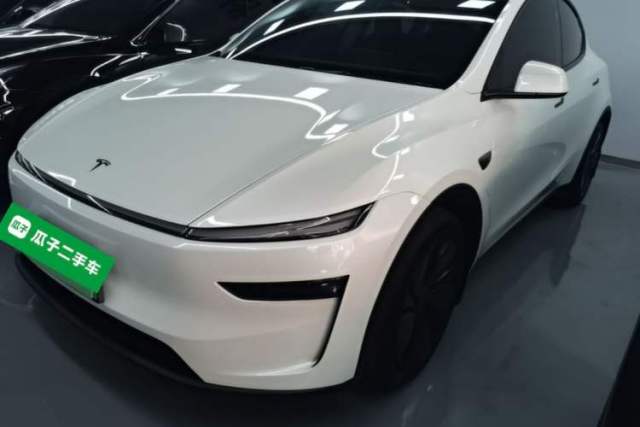 Used Tesla Model Y 2025 Rear-Wheel-Drive Version