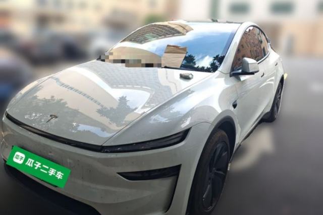 Used Tesla Model Y 2025 Rear-Wheel-Drive Version