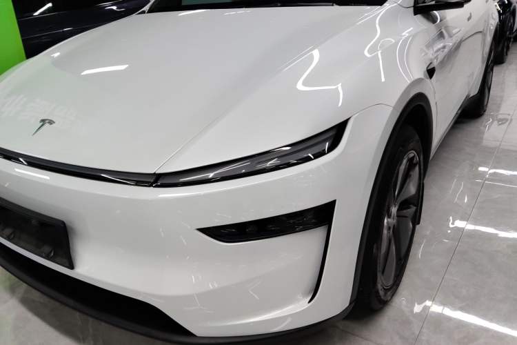 Used Tesla Model Y 2025 Long-Range All-Wheel-Drive Version Left Front Headlight