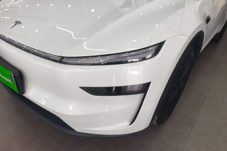 Used Tesla Model Y 2025 Rear-Wheel-Drive Version Left Front Headlight