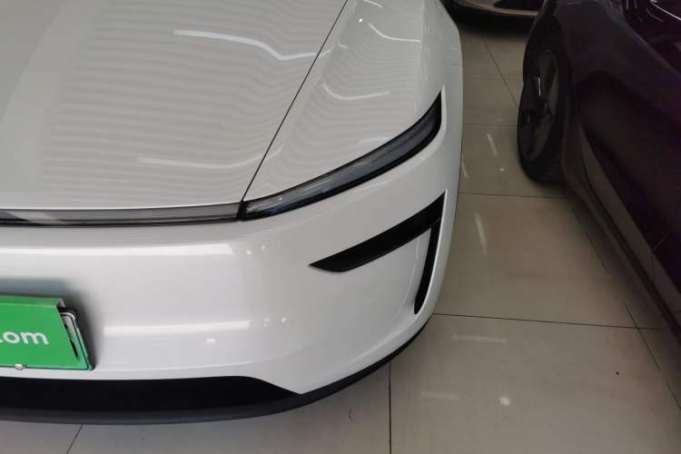 Used Tesla Model Y 2025 Rear-Wheel-Drive Version Left Front Headlight