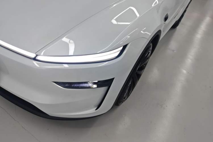 Used Tesla Model Y 2025 Rear-Wheel-Drive Version Left Front Headlight