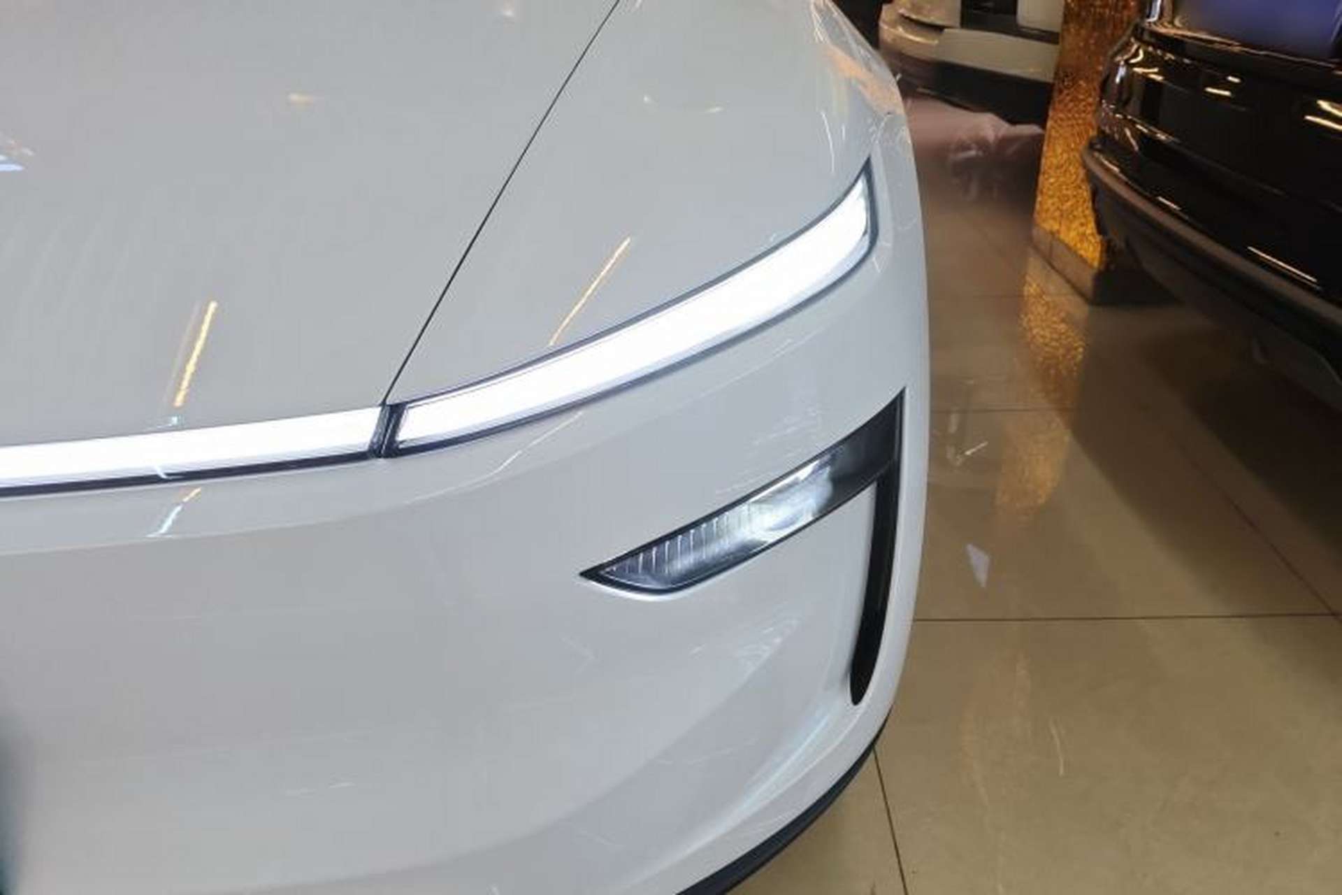 Used Tesla Model Y 2025 Rear-Wheel-Drive Version Left Front Headlight