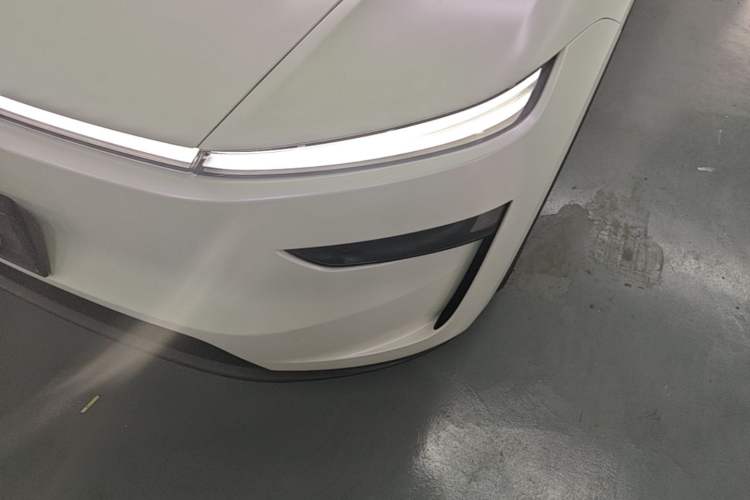 Used Tesla Model Y 2025 Rear-Wheel-Drive Version Left Front Headlight