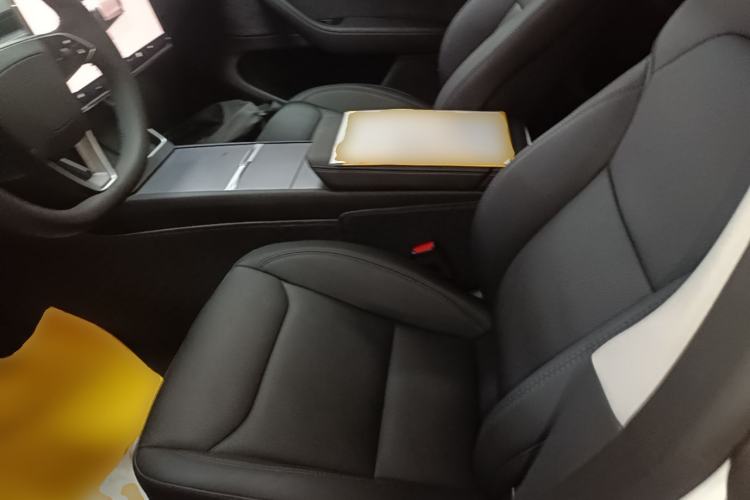 Used Tesla Model Y 2025 Updated Version Long-Range All-Wheel Drive Left Front Seat