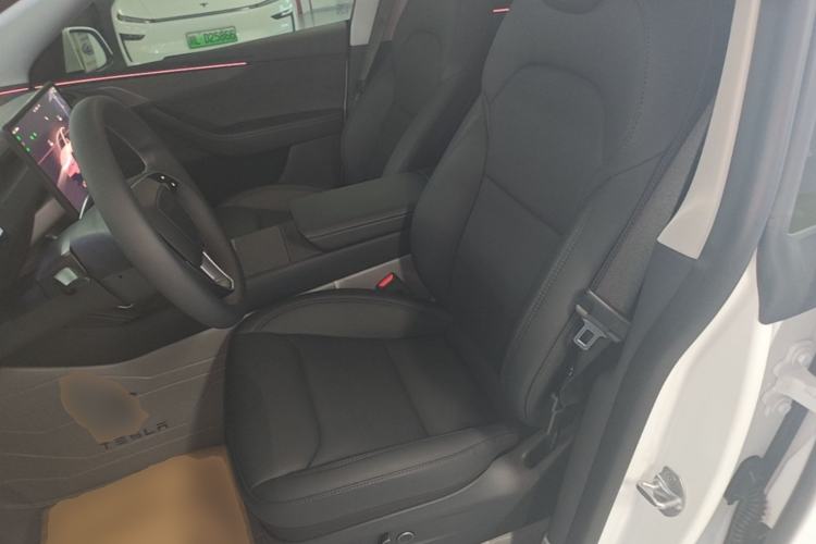 Used Tesla Model Y 2025 Updated Version Long-Range All-Wheel Drive Left Front Seat