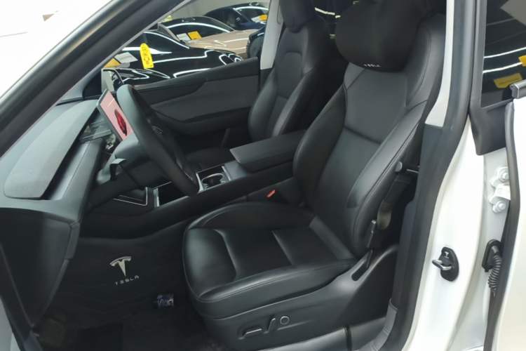 Used Tesla Model Y 2025 Rear-Wheel-Drive Version Left Front Seat
