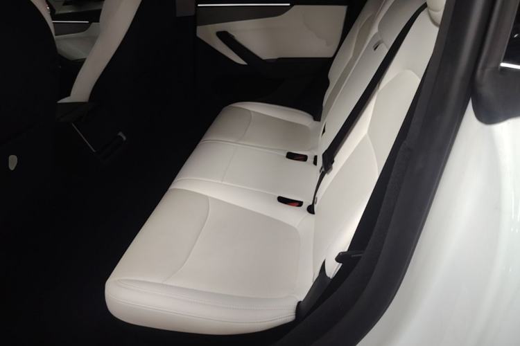 Used Tesla Model Y 2025 Rear-Wheel Drive First Edition Left Rear Seat