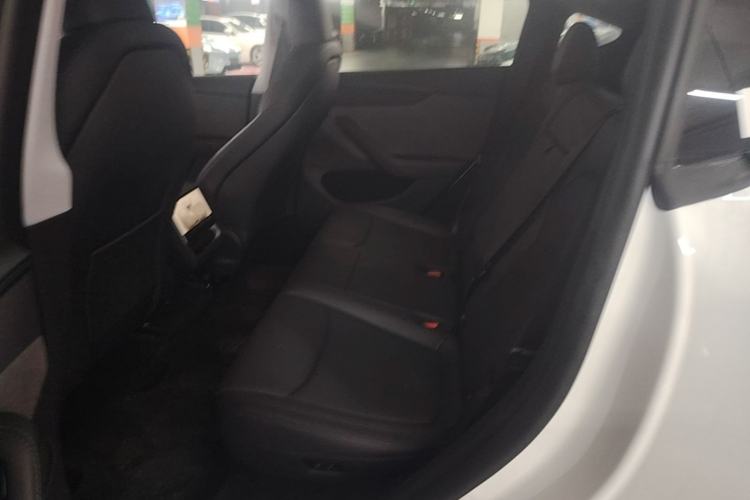 Used Tesla Model Y 2025 Rear-Wheel-Drive Version Left Rear Seat