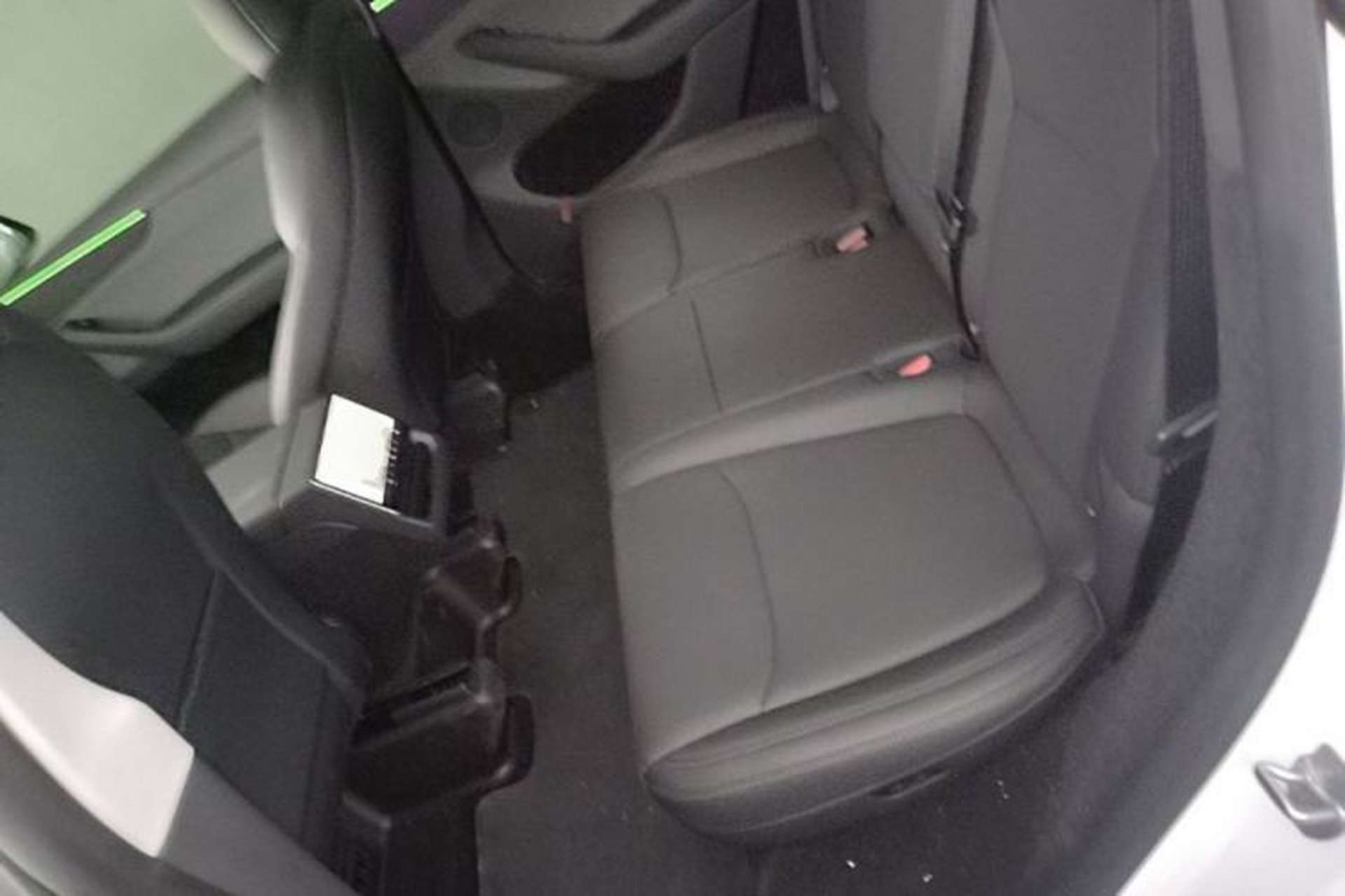Used Tesla Model Y 2025 Rear-Wheel-Drive Version Left Rear Seat