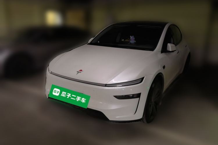 Used Tesla Model Y 2025 Rear-Wheel-Drive Version Guazi used car, China used car export, Used car for sale, Used cars, Cheapest cars for sale