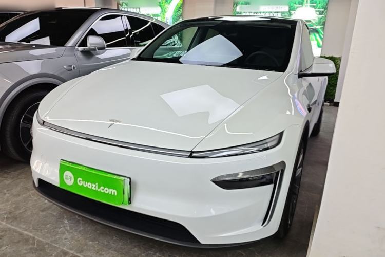 Tesla Model Y 2025 Long-Range All-Wheel-Drive Version usata Guazi used car, China used car export, Used car for sale, Used cars, Cheapest cars for sale