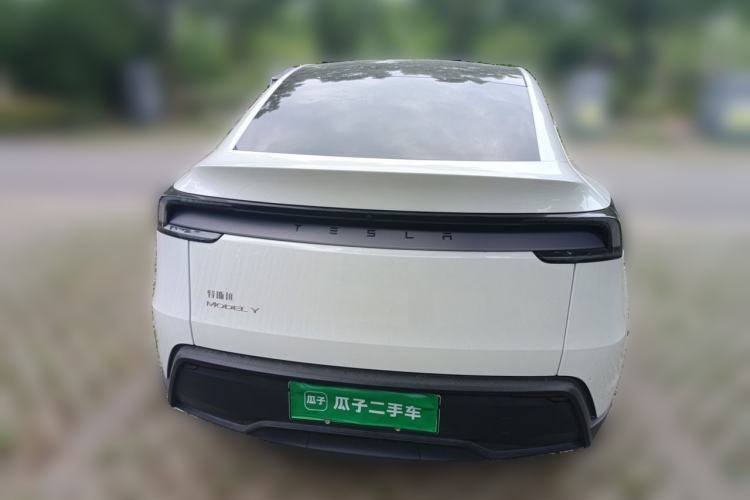 Used Tesla Model Y 2025 Rear-Wheel-Drive Version Rear