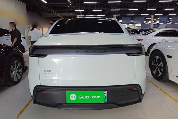 Used Tesla Model Y 2025 Rear-Wheel-Drive Version Rear