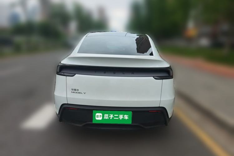 Used Tesla Model Y 2025 Rear-Wheel-Drive Version Rear
