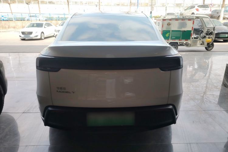 Used Tesla Model Y 2025 Rear-Wheel-Drive Version Rear
