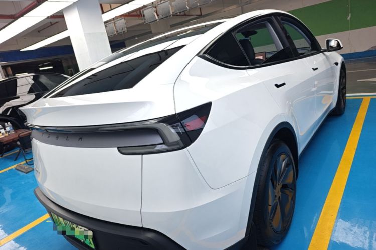 Used Tesla Model Y 2025 Rear-Wheel-Drive Version Rear
