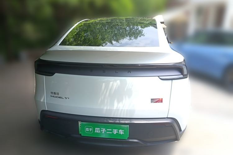 Used Tesla Model Y 2025 Long-Range All-Wheel-Drive Version Rear