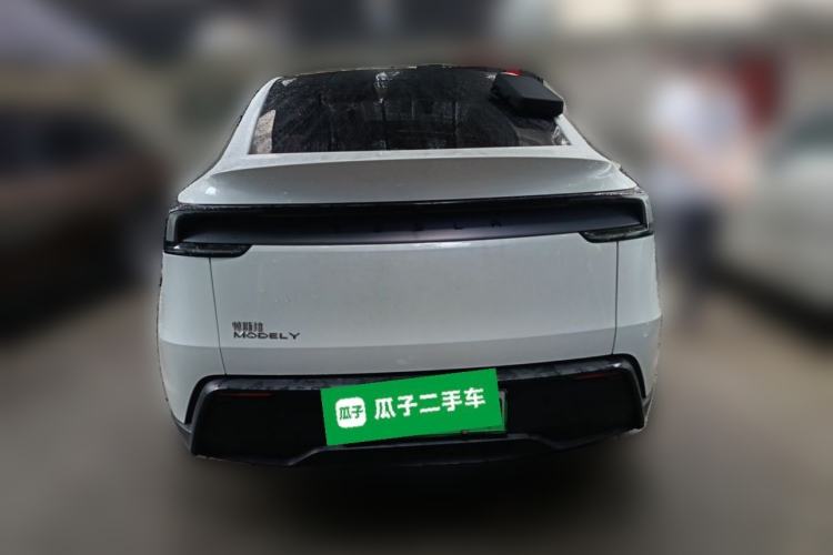 Used Tesla Model Y 2025 Rear-Wheel-Drive Version Rear