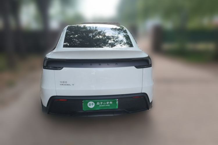 Used Tesla Model Y 2025 Rear-Wheel-Drive Version Rear
