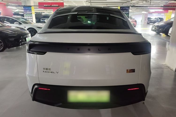 Used Tesla Model Y 2025 Rear-Wheel-Drive Version Rear