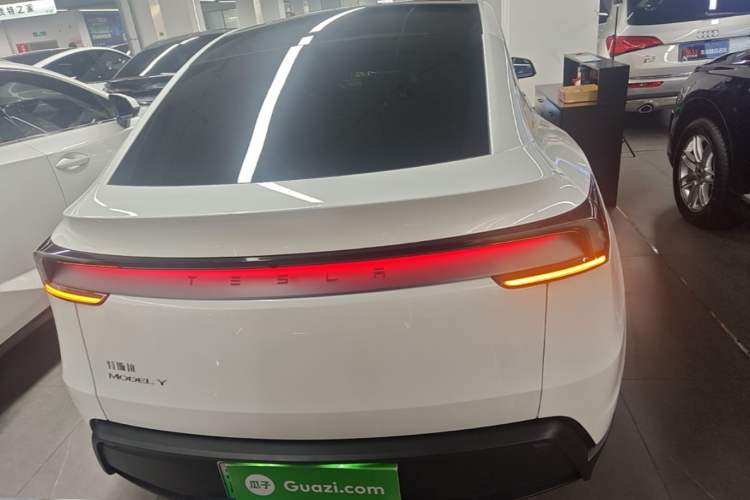 Used Tesla Model Y 2025 Rear-Wheel Drive First Edition Rear
