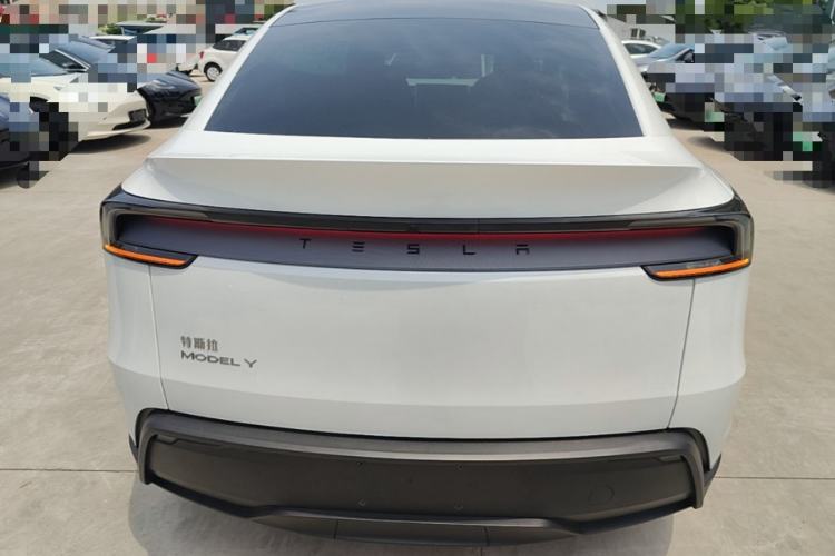 Used Tesla Model Y 2025 Rear-Wheel-Drive Version Rear