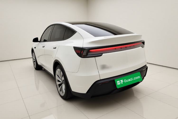 Used Tesla Model Y 2025 Rear-Wheel-Drive Version Rear Left 45 Deg
