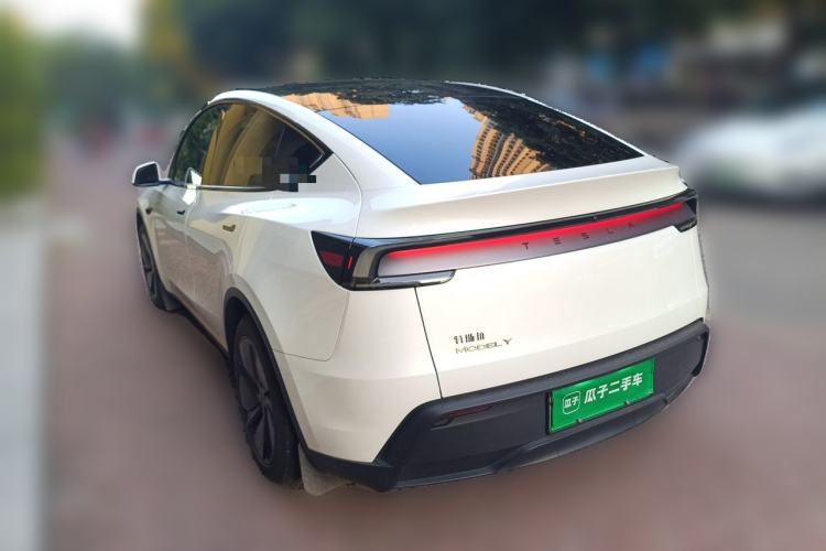 Used Tesla Model Y 2025 Rear-Wheel-Drive Version Rear Left 45 Deg