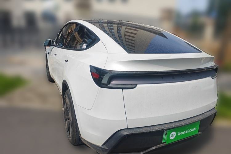 Used Tesla Model Y 2025 Rear-Wheel Drive First Edition Rear Left 45 Deg