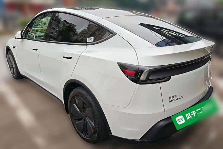Used Tesla Model Y 2025 Rear-Wheel-Drive Version Rear Left 45 Deg