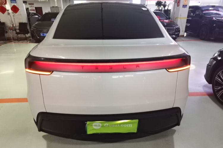 Used Tesla Model Y 2025 Rear-Wheel-Drive Version Rear