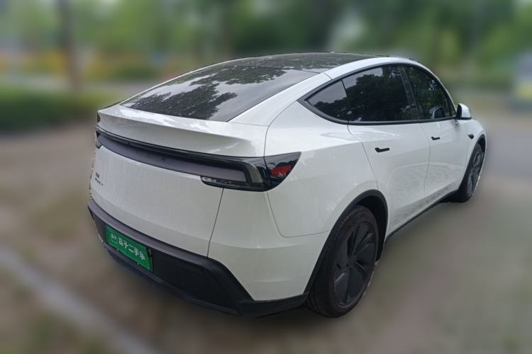 Used Tesla Model Y 2025 Rear-Wheel-Drive Version Rear Right 45 Deg