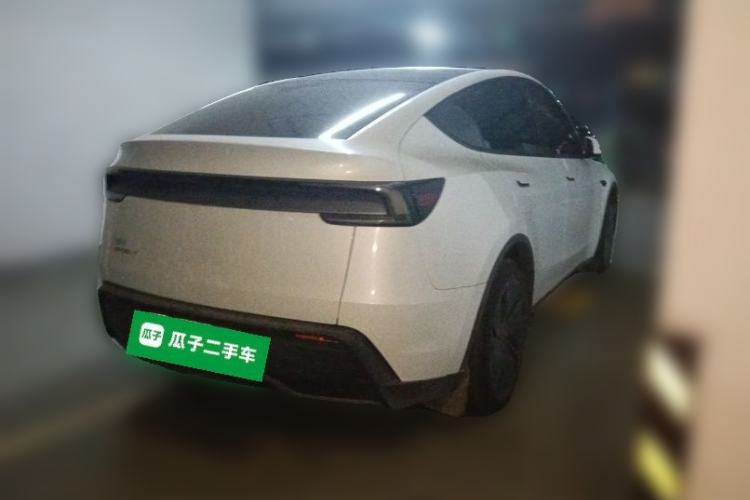 Used Tesla Model Y 2025 Rear-Wheel-Drive Version Rear Right 45 Deg