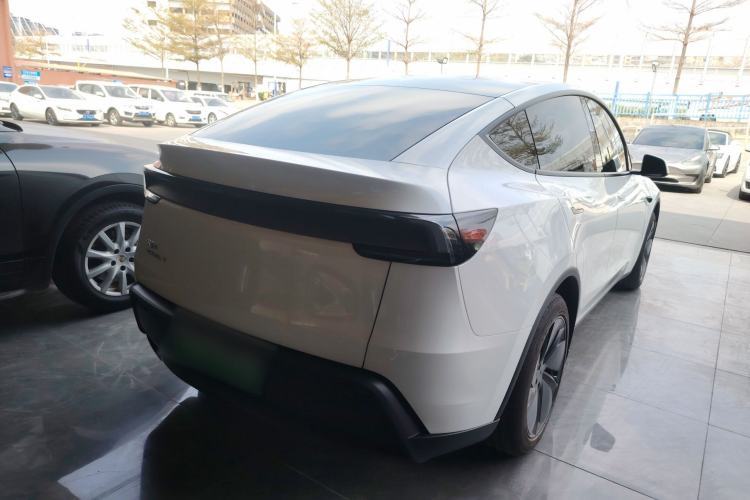 Used Tesla Model Y 2025 Rear-Wheel-Drive Version Rear Right 45 Deg