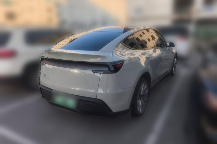 Used Tesla Model Y 2025 Rear-Wheel Drive First Edition Rear Right 45 Deg