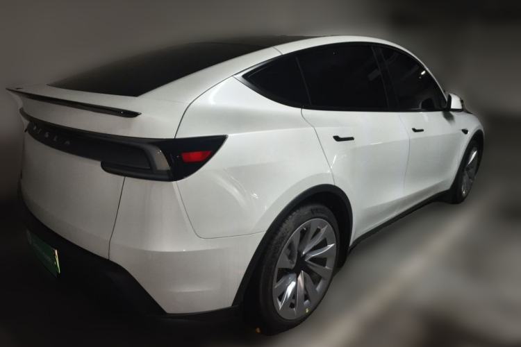 Used Tesla Model Y 2025 Rear-Wheel-Drive Version Rear Right 45 Deg