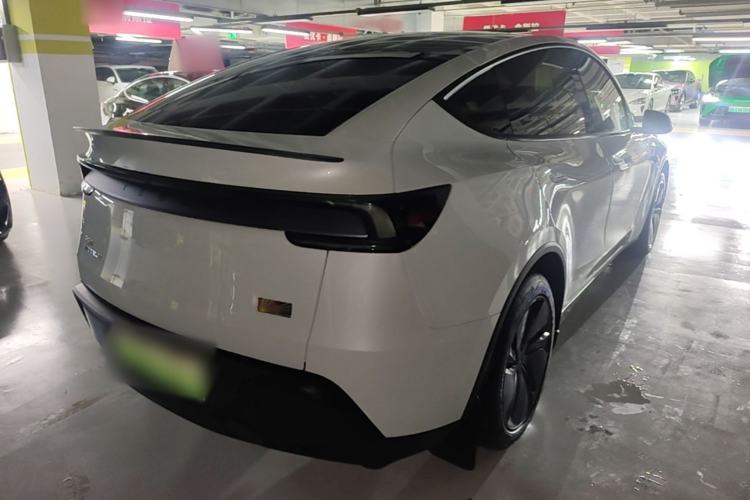 Used Tesla Model Y 2025 Rear-Wheel-Drive Version Rear Right 45 Deg