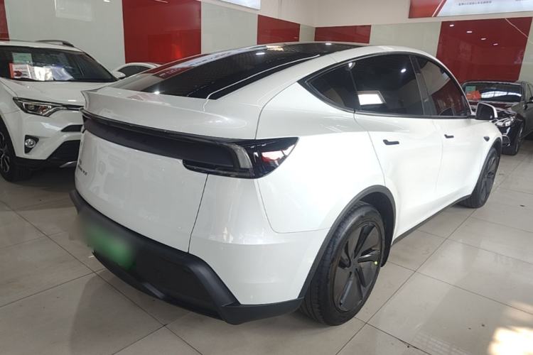 Used Tesla Model Y 2025 Rear-Wheel-Drive Version Rear Right 45 Deg