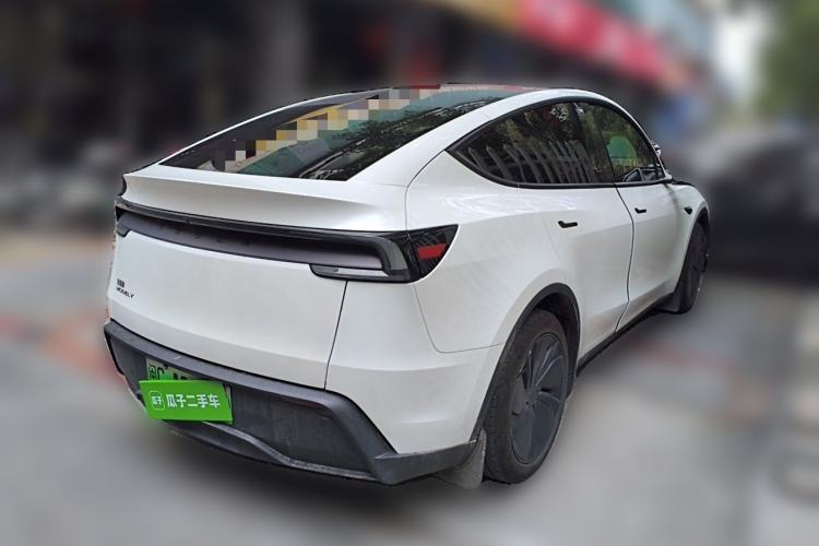 Used Tesla Model Y 2025 Rear-Wheel-Drive Version Rear Right 45 Deg