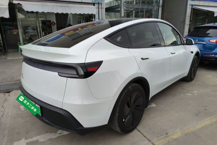 Used Tesla Model Y 2025 Rear-Wheel-Drive Version Rear Right 45 Deg