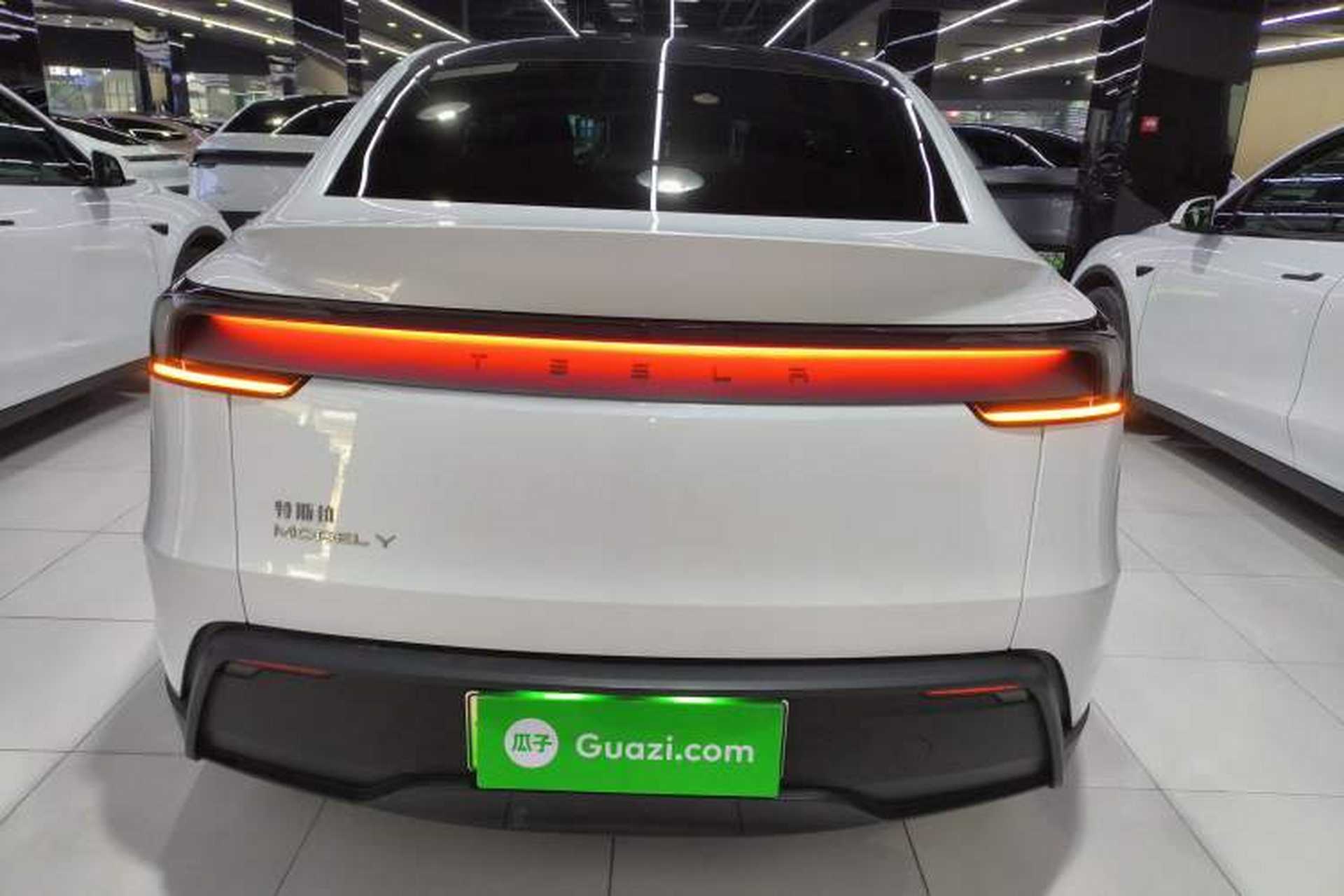 Used Tesla Model Y 2025 Rear-Wheel-Drive Version Rear