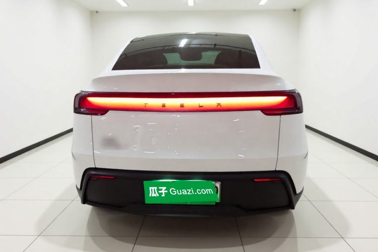 Used Tesla Model Y 2025 Rear-Wheel-Drive Version Rear