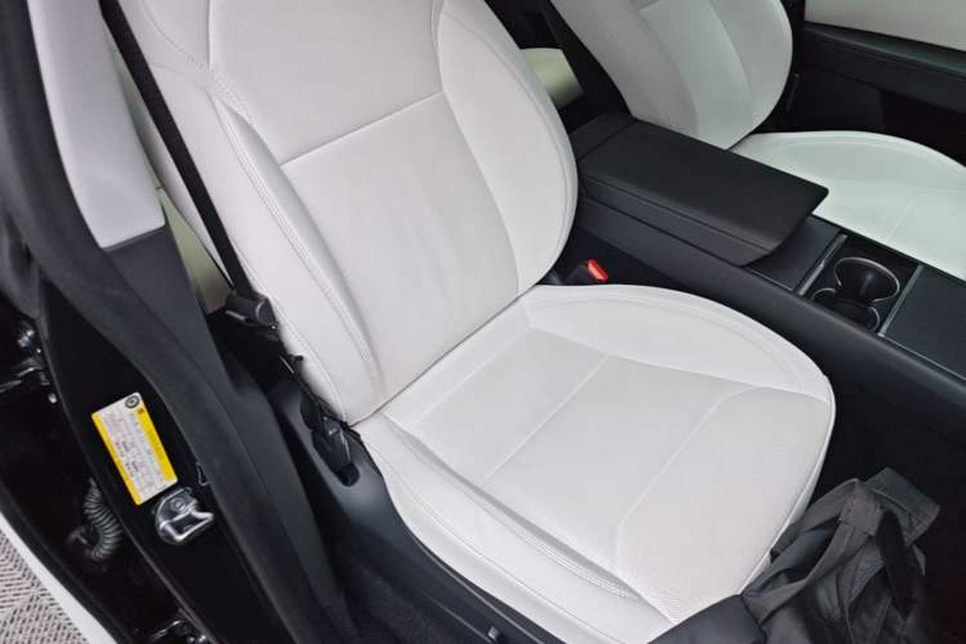 Used Tesla Model Y 2025 Long-Range All-Wheel Drive First Edition Right Front Seat