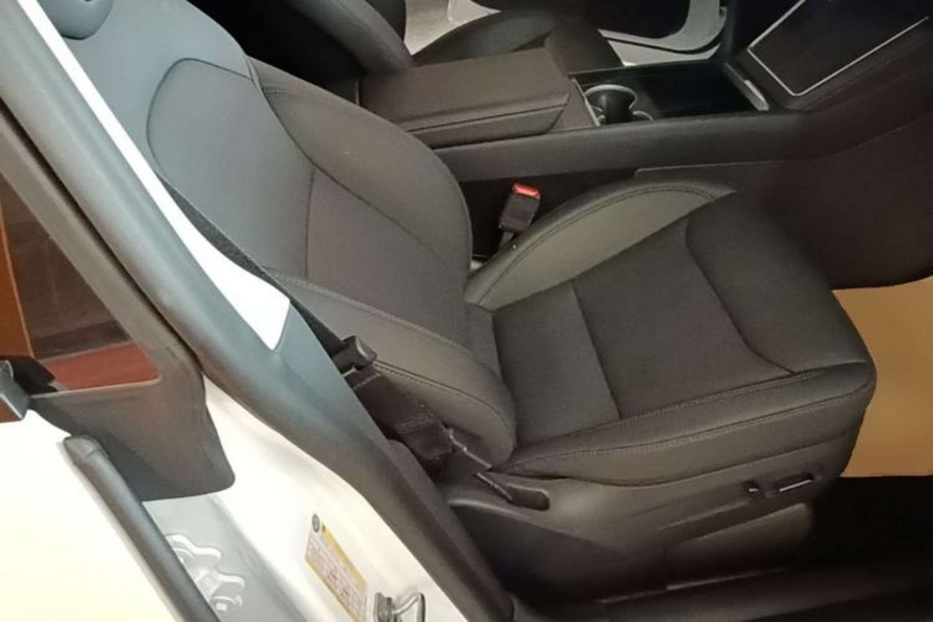 Used Tesla Model Y 2025 Updated Version Long-Range All-Wheel Drive Right Front Seat