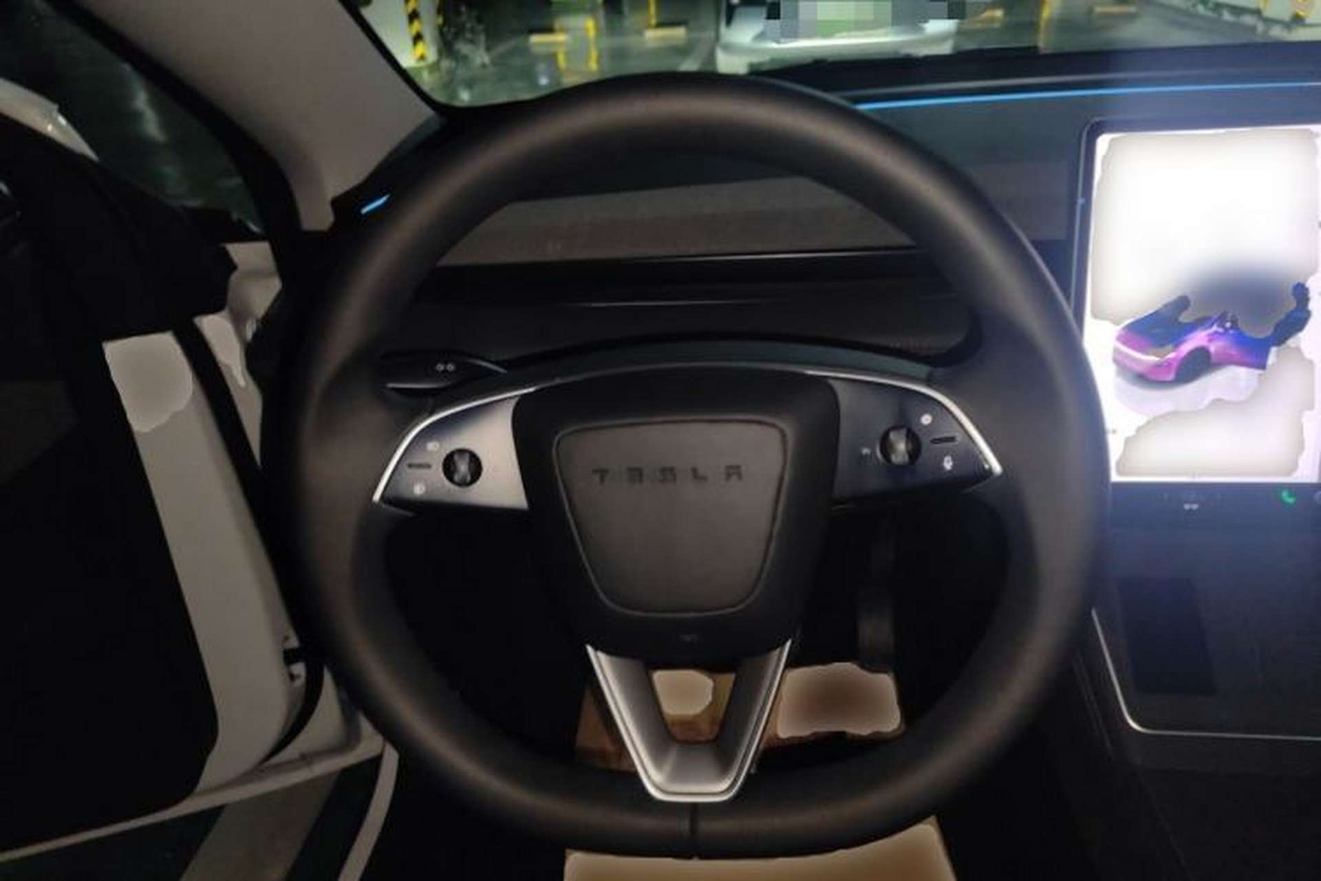 Used Tesla Model Y 2025 Rear-Wheel-Drive Version Steering Wheel