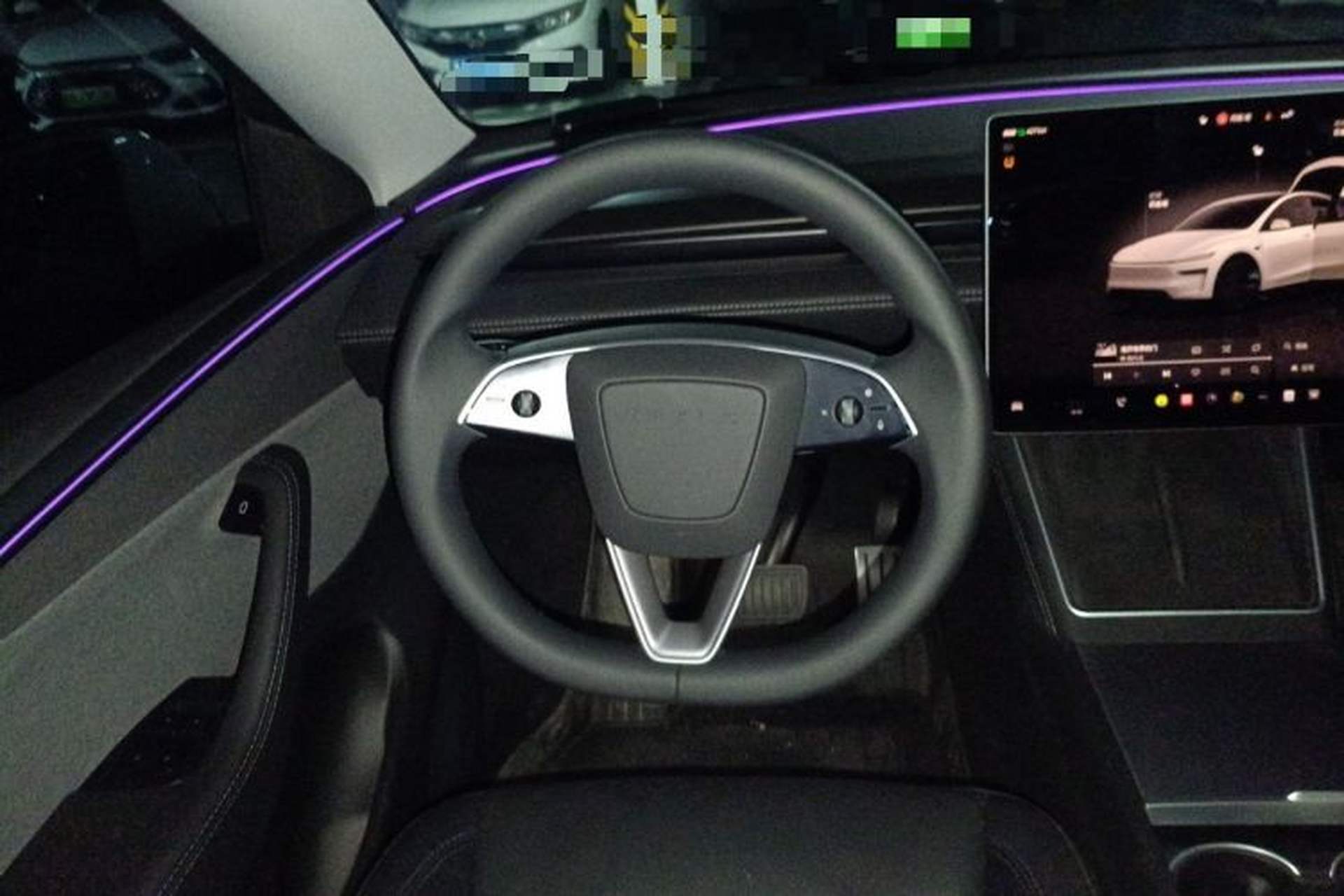 Used Tesla Model Y 2025 Rear-Wheel-Drive Version Steering Wheel