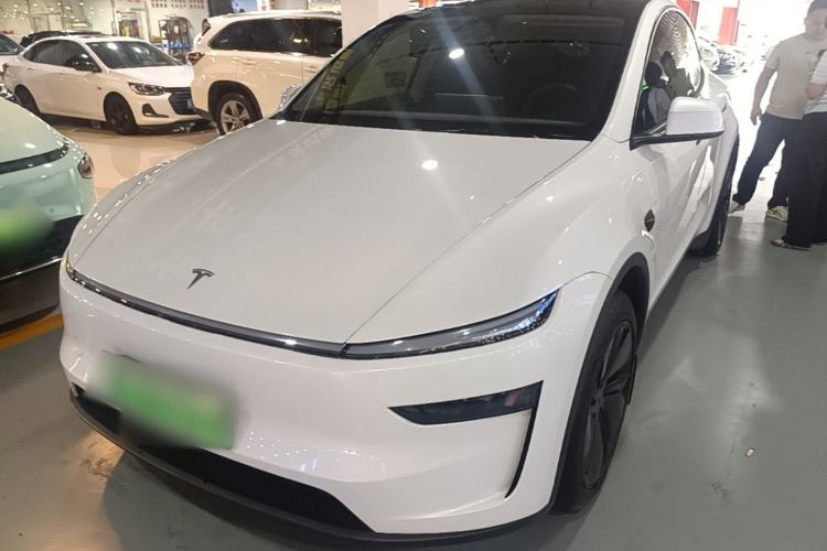 Tesla Model Y 2025 Rear-Wheel-Drive Version