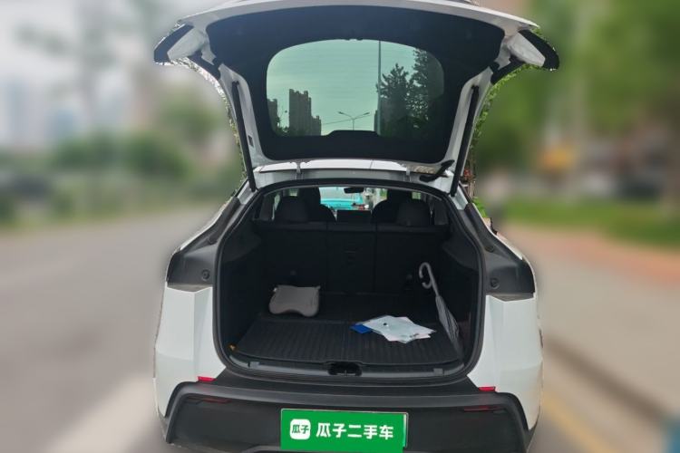 Used Tesla Model Y 2025 Rear-Wheel-Drive Version Trunk