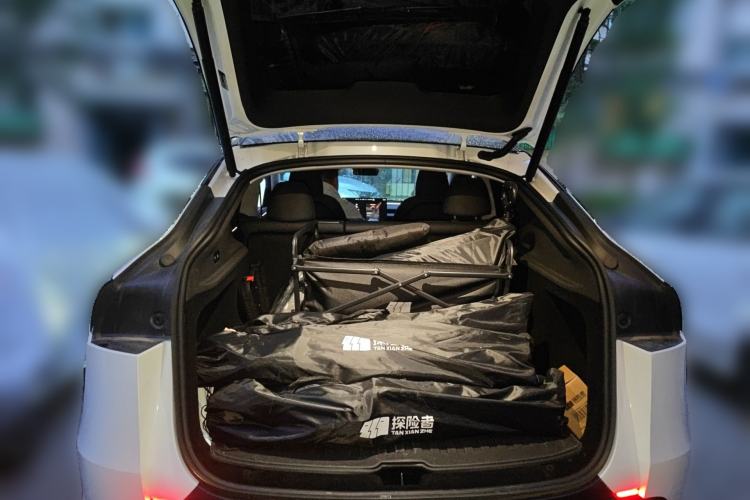 Used Tesla Model Y 2025 Rear-Wheel-Drive Version Trunk